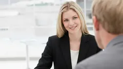 Čo znamená vyhýbanie sa očnému kontaktu vo vzťahoch a komunikácii: Vysvetľujú psychológovia