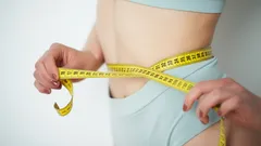 Strata 200 kalórií denne bez námahy: zabudnutý doplnok, ktorý uľaví od ťažoby a očistí telo bez diéty